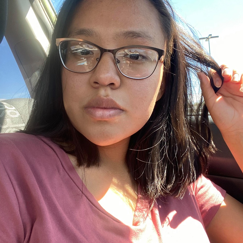 Meet your Posher, Talia